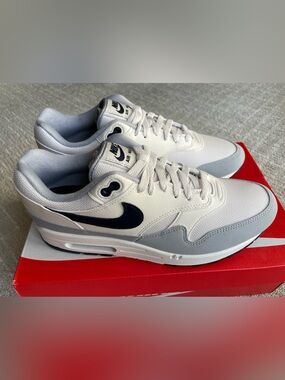 Nike Air Max 1 - Platinum Tint/Dark Obsidian - Men's 9.5 - Sneakers